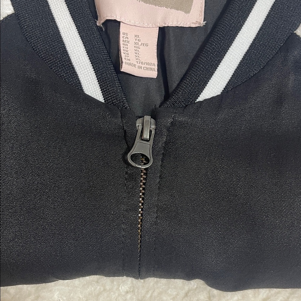 Forever 21 Satin Varsity Bomber Jacket Color Black Ivory Size M - Picture 16 of 16